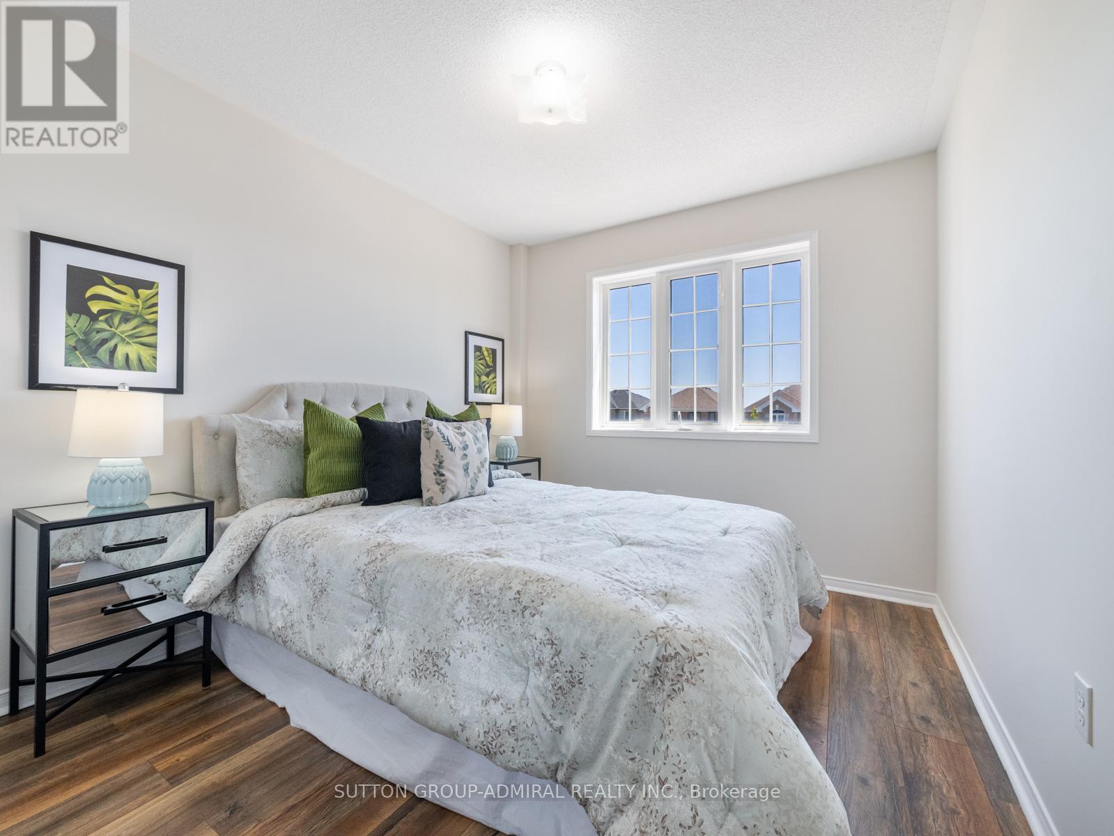 49 LINDENSHIRE AVENUE - 23
