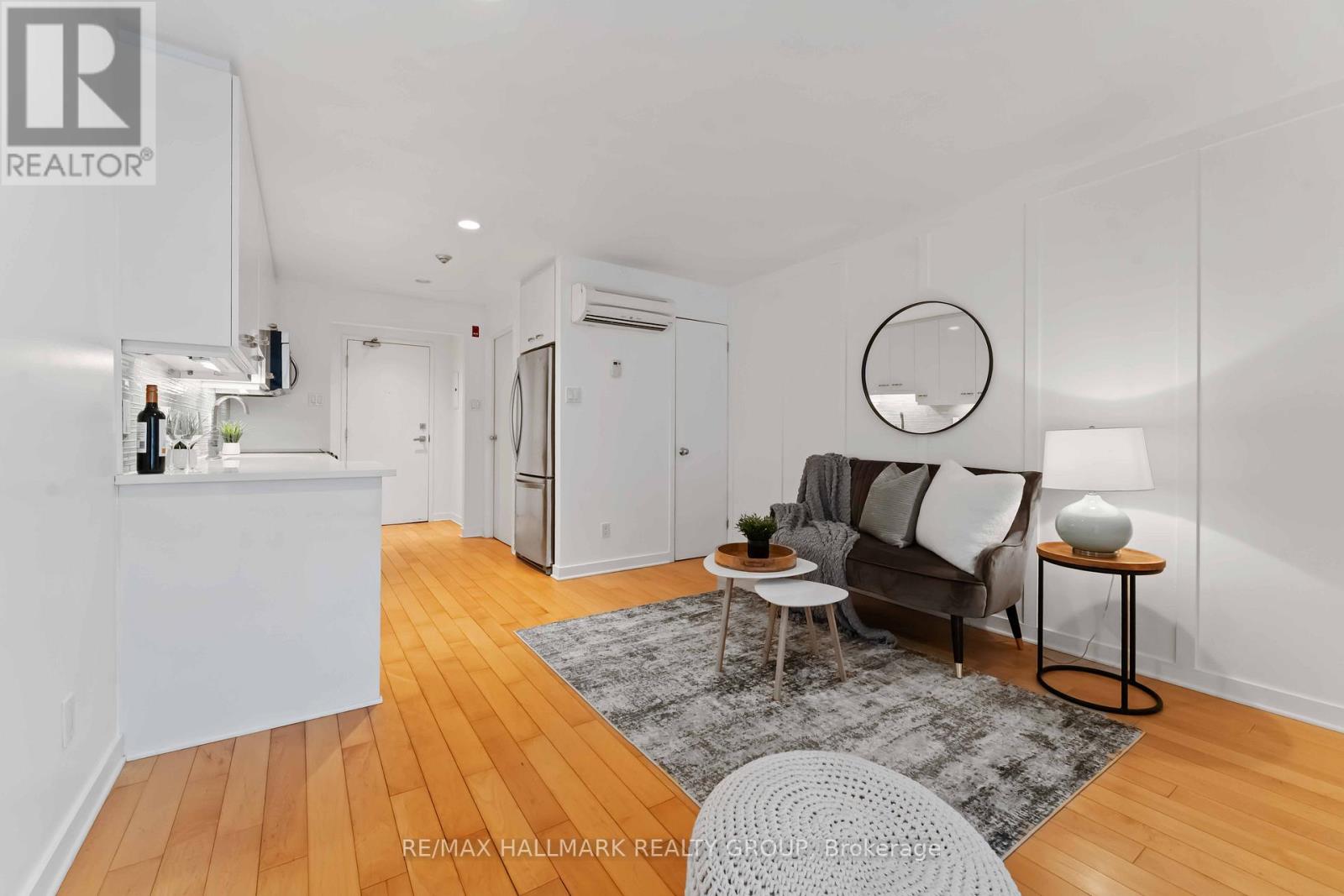 #15 202 ST PATRICK STREET - 8