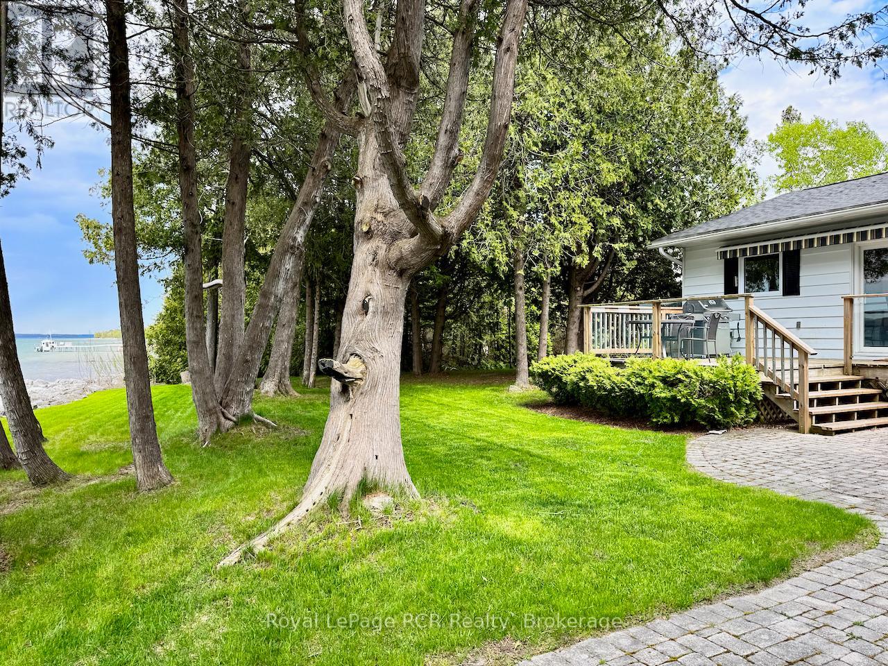 502325 GREY ROAD 1 ROAD - 37