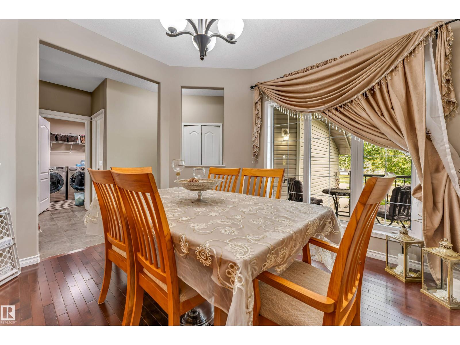 143 ELLINGTON CR — photo 14