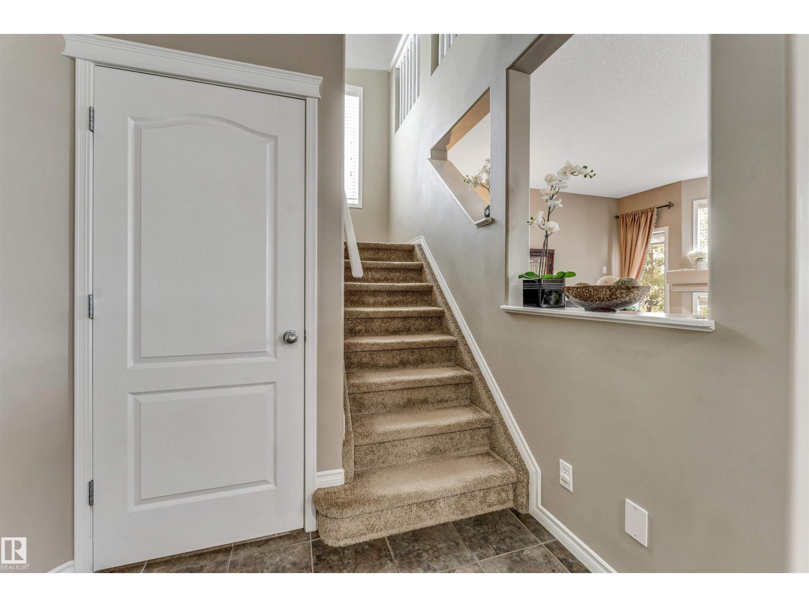 143 ELLINGTON CR — photo 21