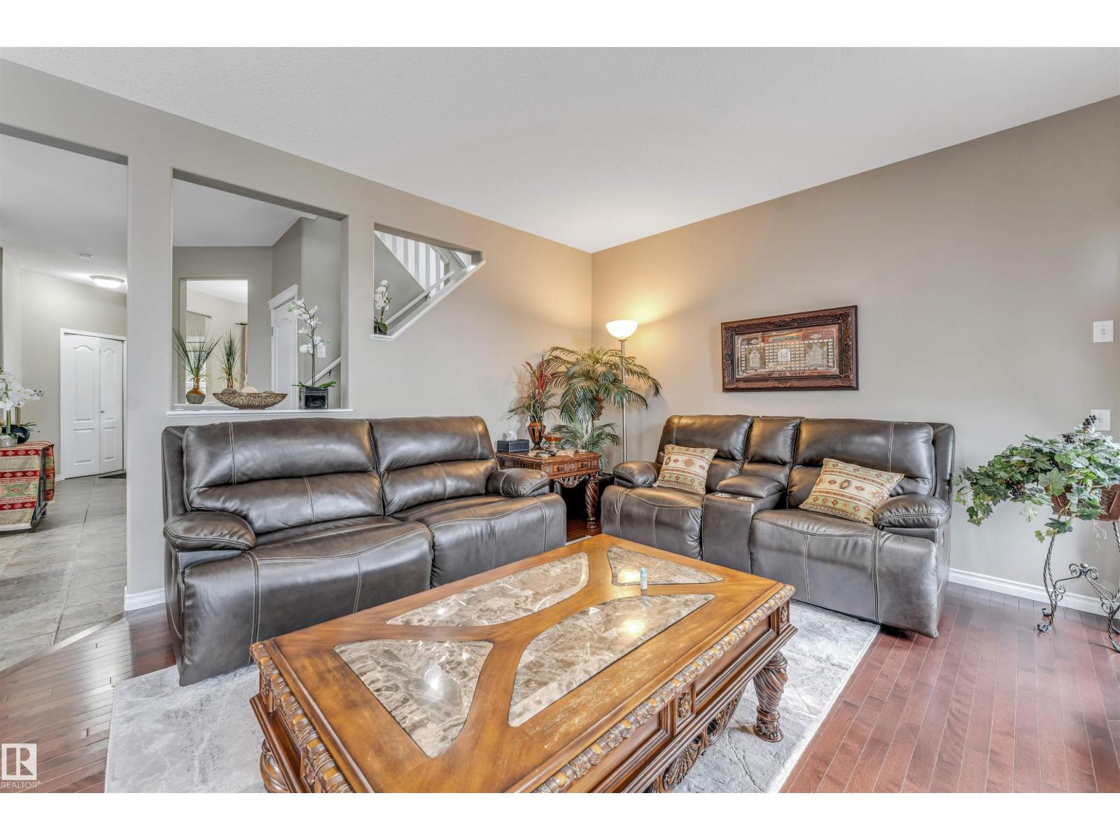 143 ELLINGTON CR — photo 28