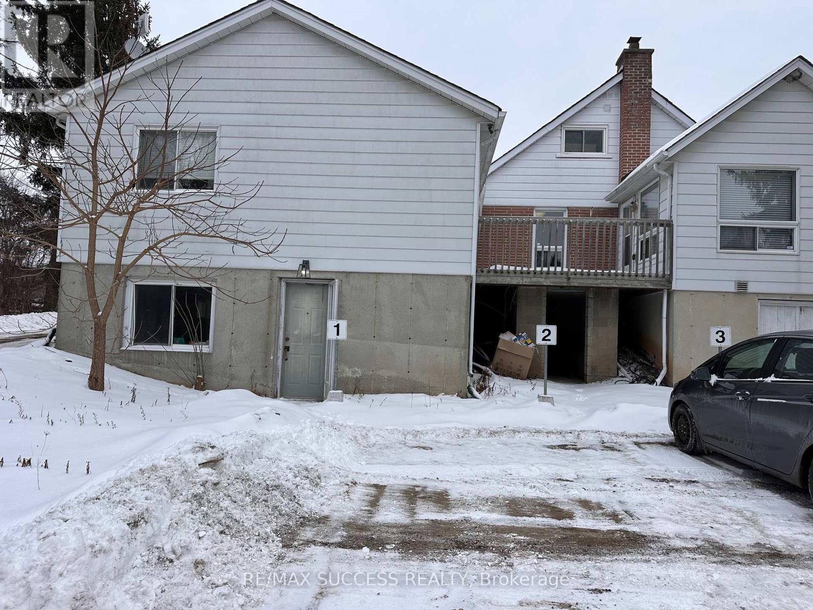 B – 28 BROCK ROAD N