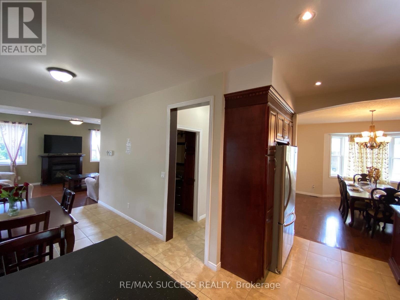 4 PALMER STREET - 12
