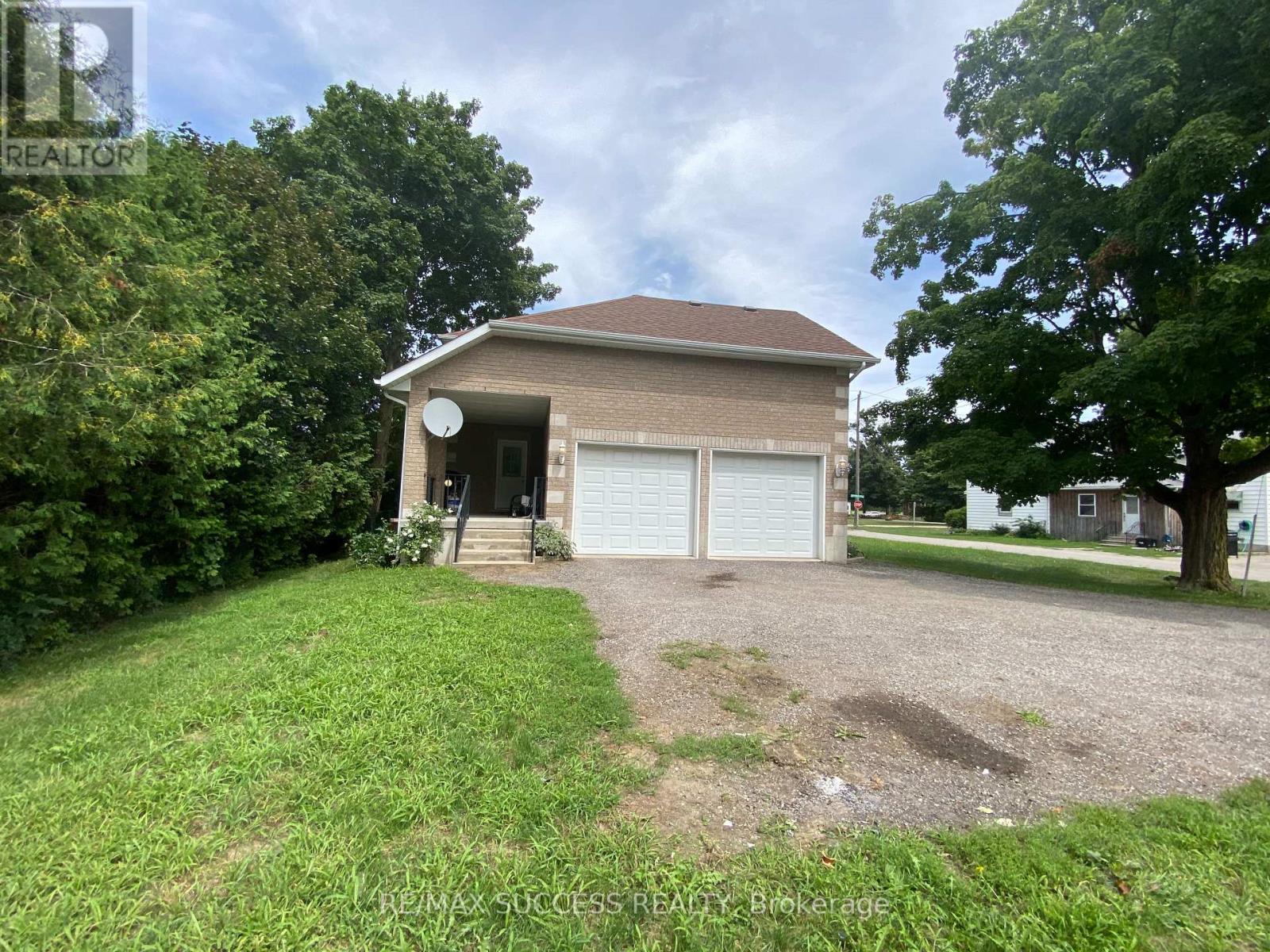 4 PALMER STREET - 4