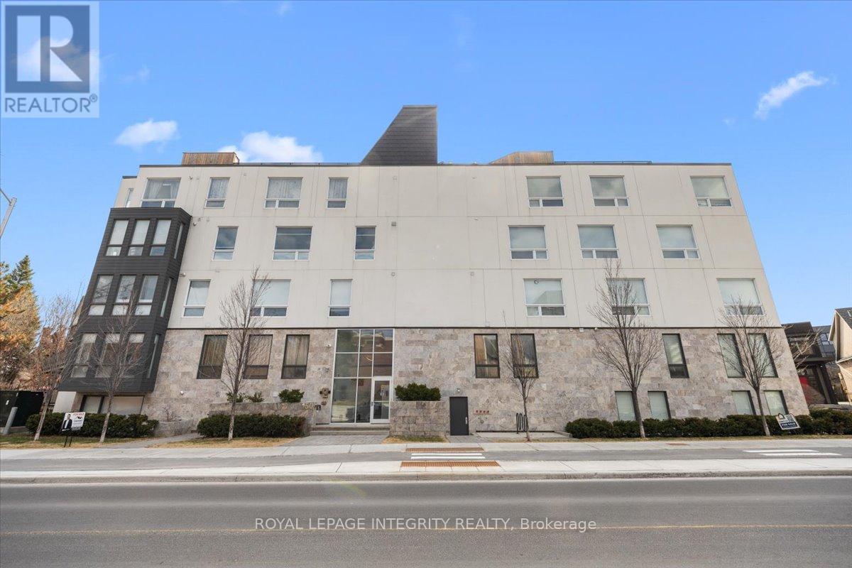 #204 150 GREENFIELD AVENUE - 38