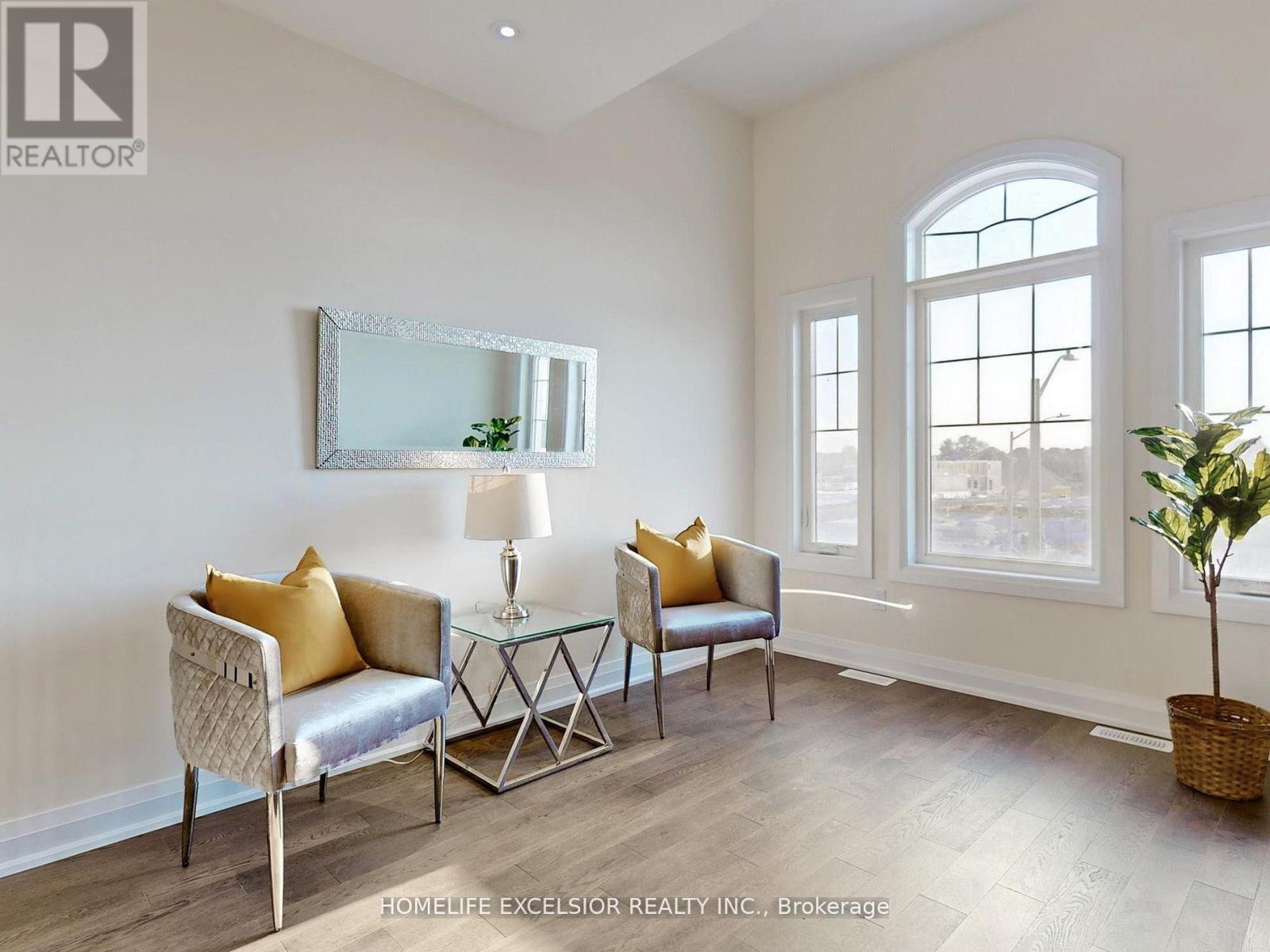 19 AIDA PLACE - 22