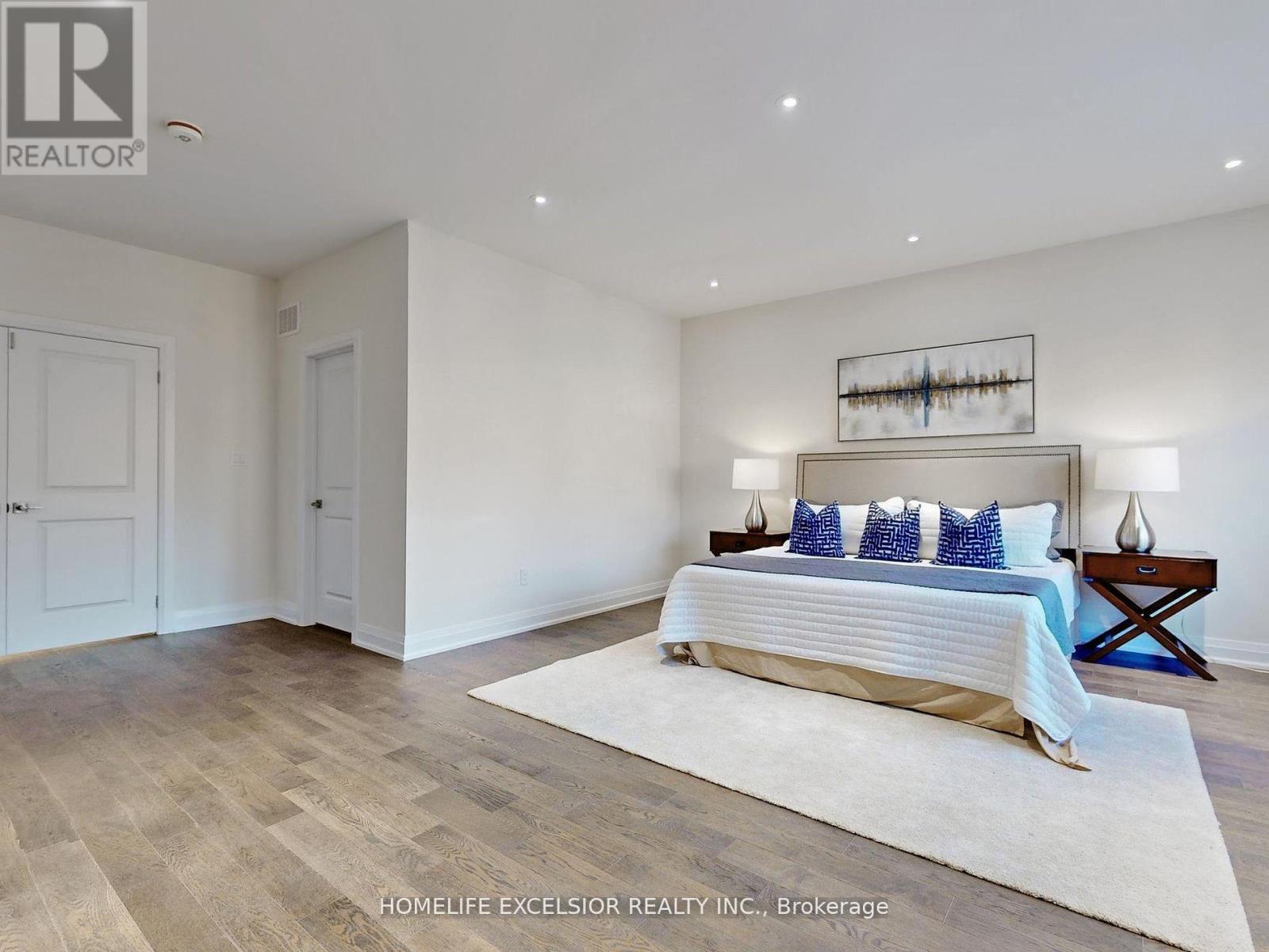 19 AIDA PLACE - 26