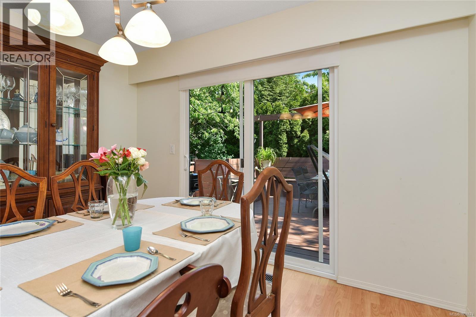 6773 WENDONNA Pl - 14