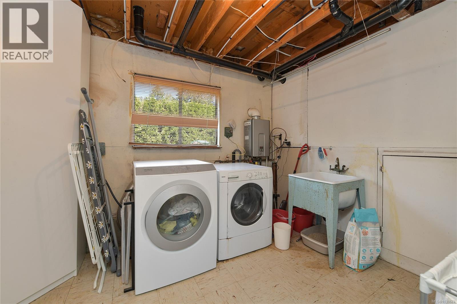 6773 WENDONNA Pl - 30