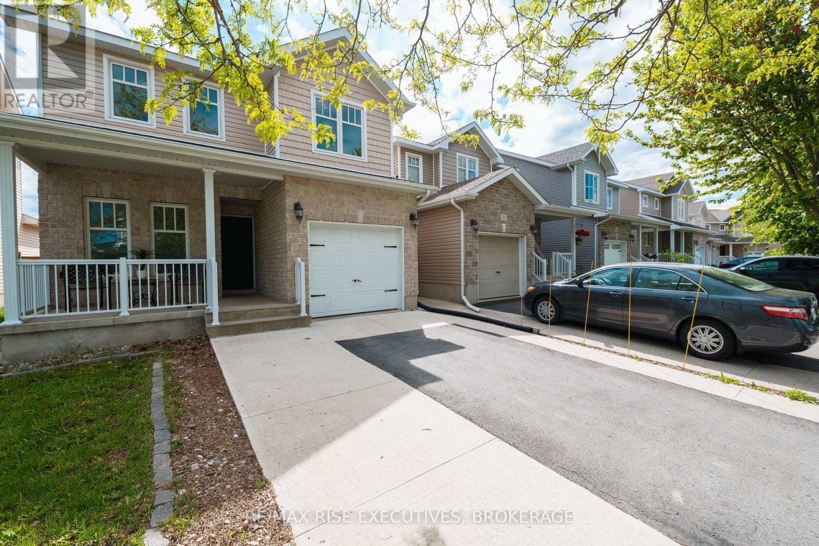 710 MARGARET WAY
