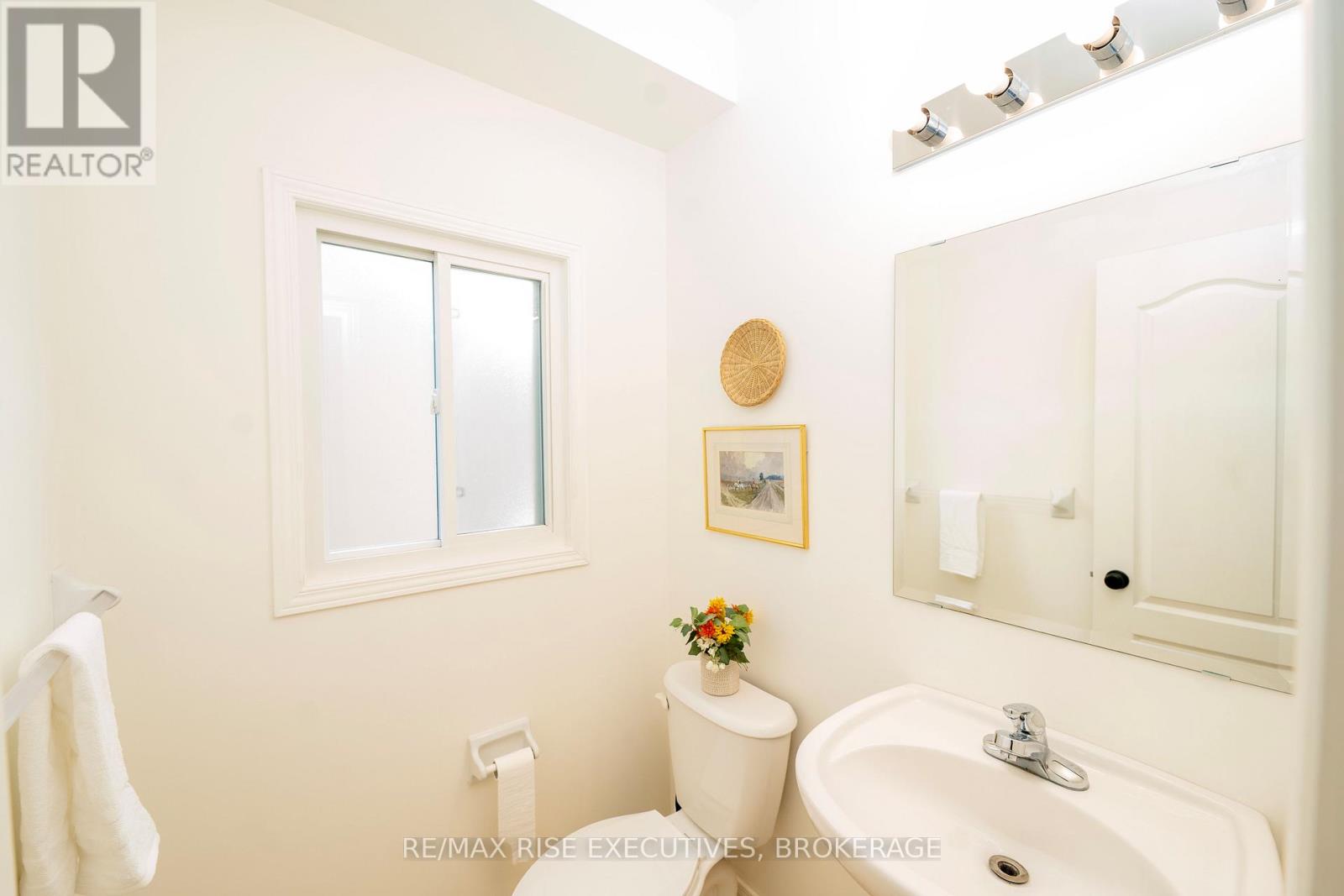 710 MARGARET WAY - 9
