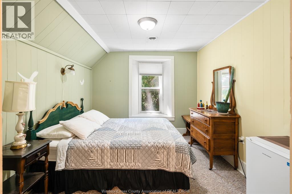 933 WEST SHORE ROAD - 13