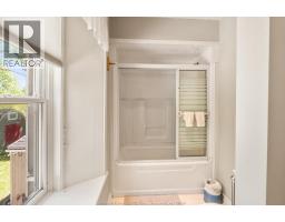 933 West Shore Road, Pelee Island, ON N0R1M0 Photo 19