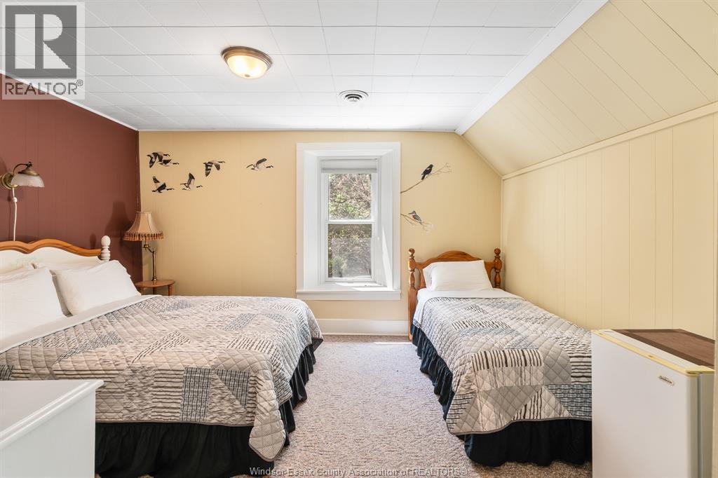 933 WEST SHORE ROAD - Image 16