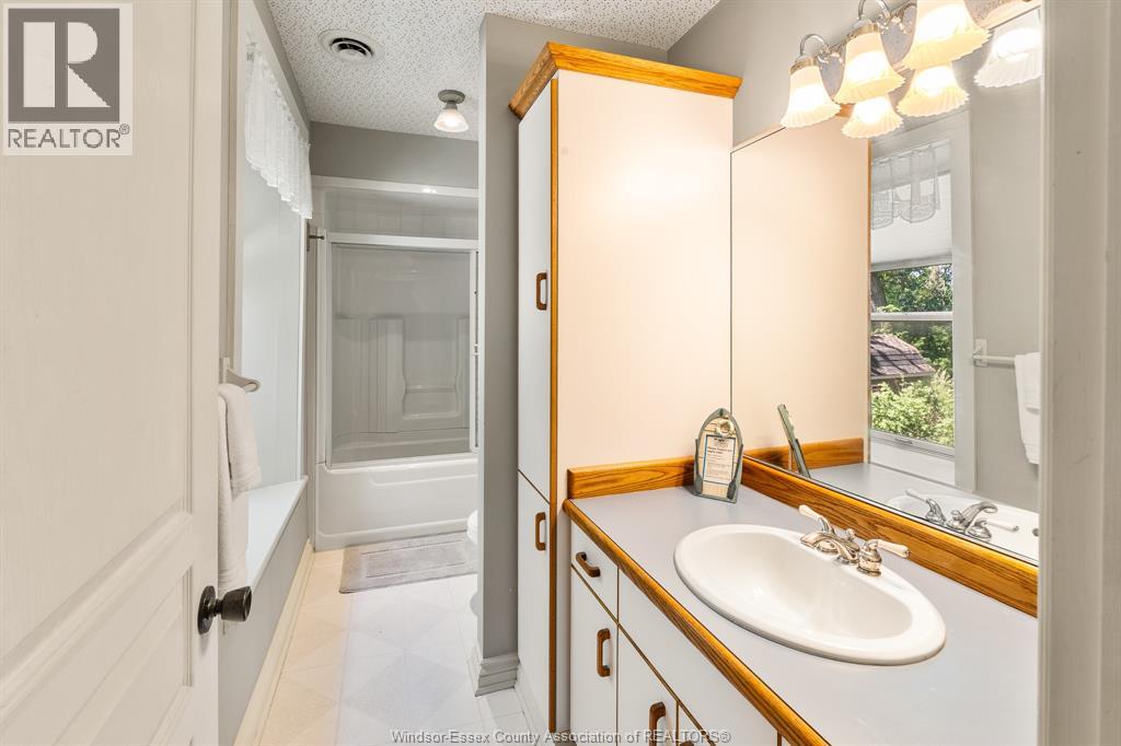 933 WEST SHORE ROAD - Image 18