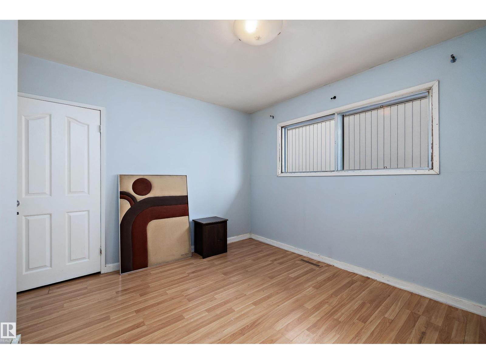 12303 115 AV NW - 11