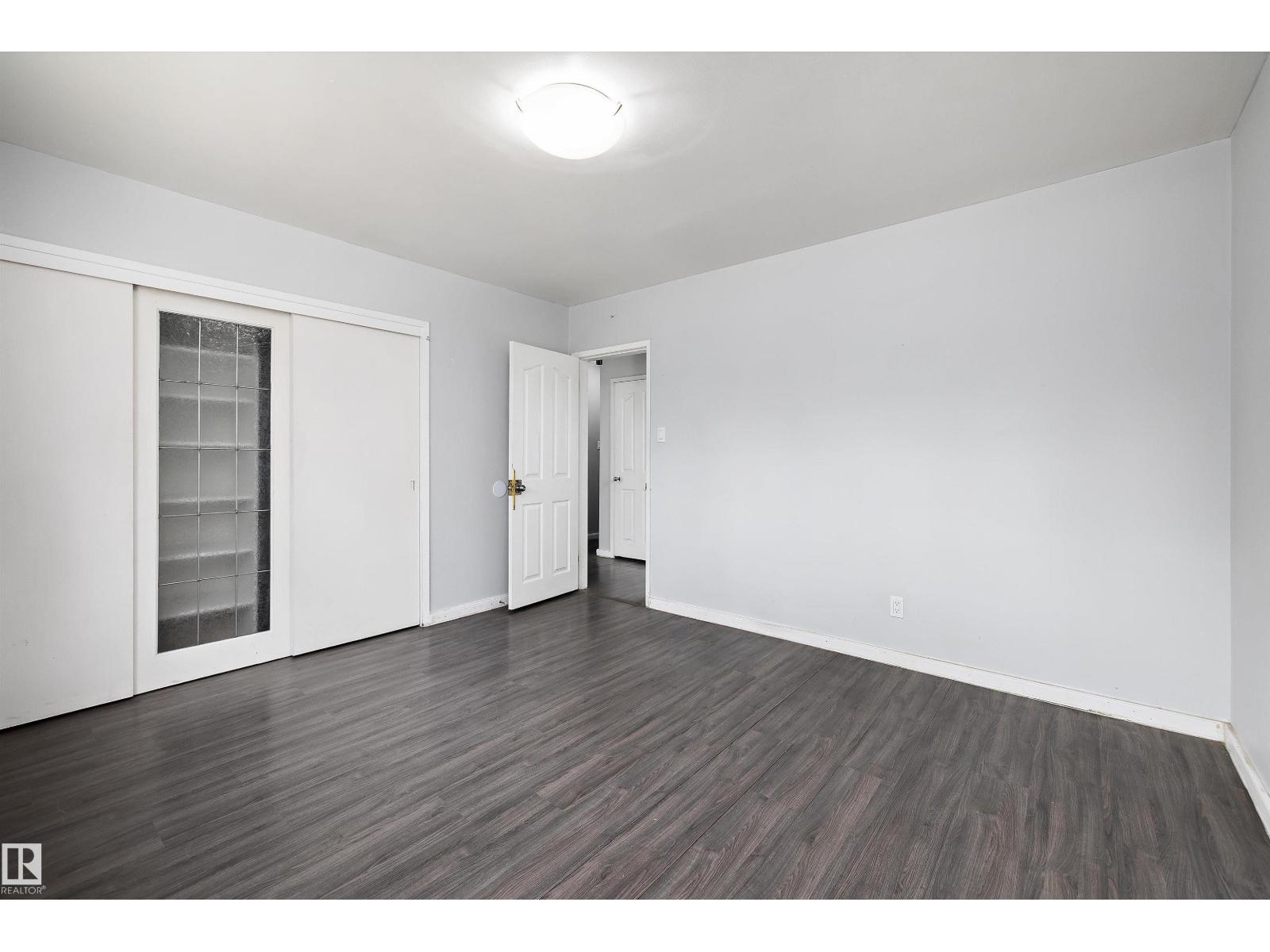 12303 115 AV NW - 18