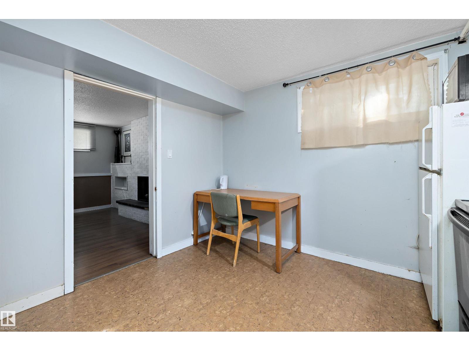 12303 115 AV NW - 25
