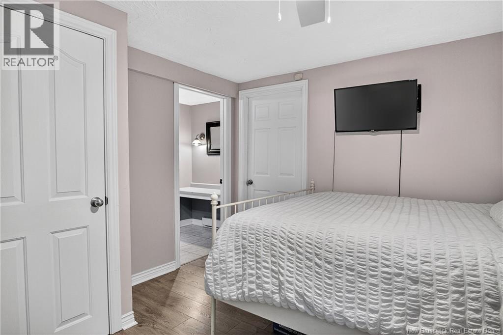 35 Chapel Road - 11