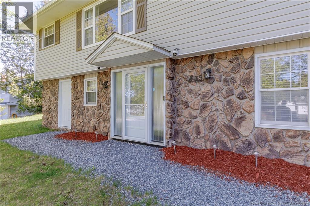 35 Chapel Road - 3