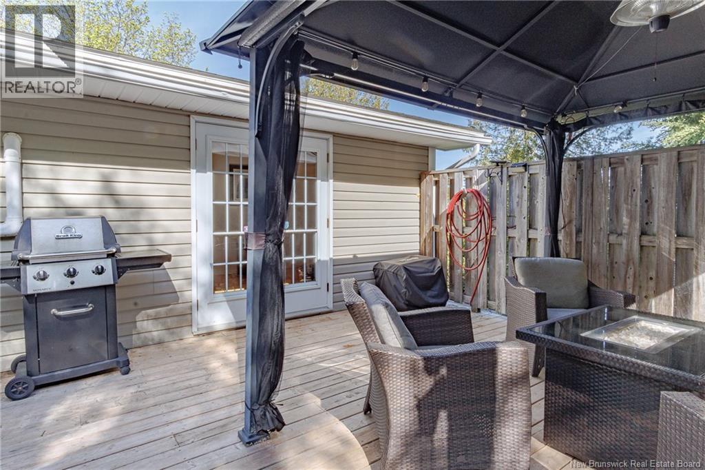 35 Chapel Road - 36