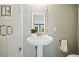 17 Matthew Court, Toronto, ON M9B0C1 Photo 23