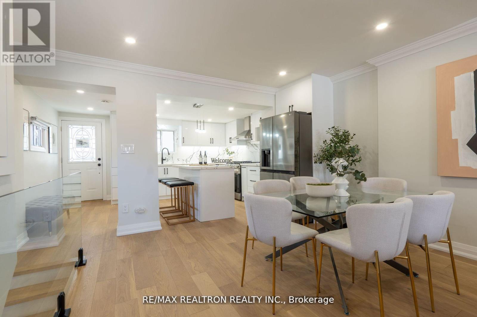 77 HATHERLEY ROAD - 6