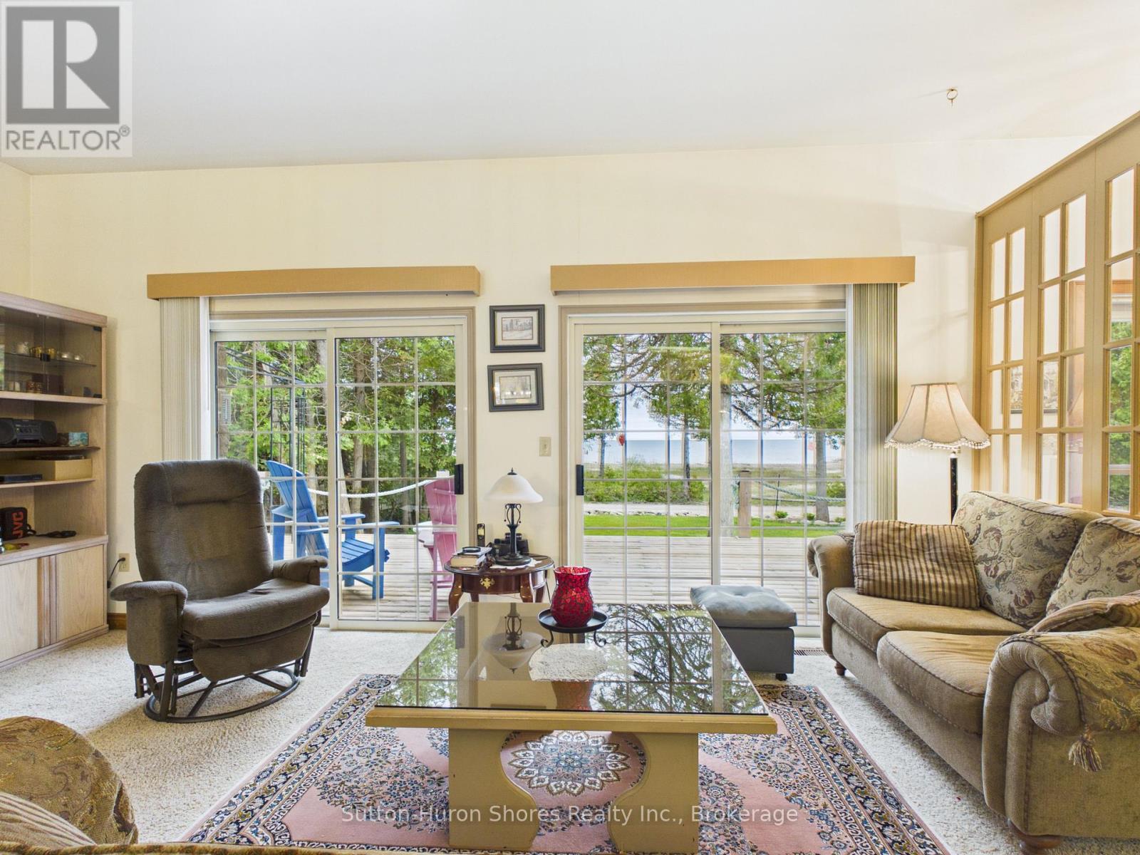 484 SUNSET DRIVE - 11