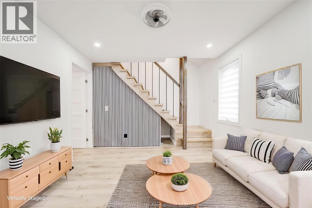 699 ALEXANDRINE STREET - 7