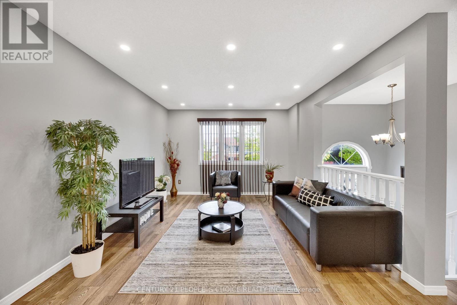 34 PHAIR CRESCENT - 8