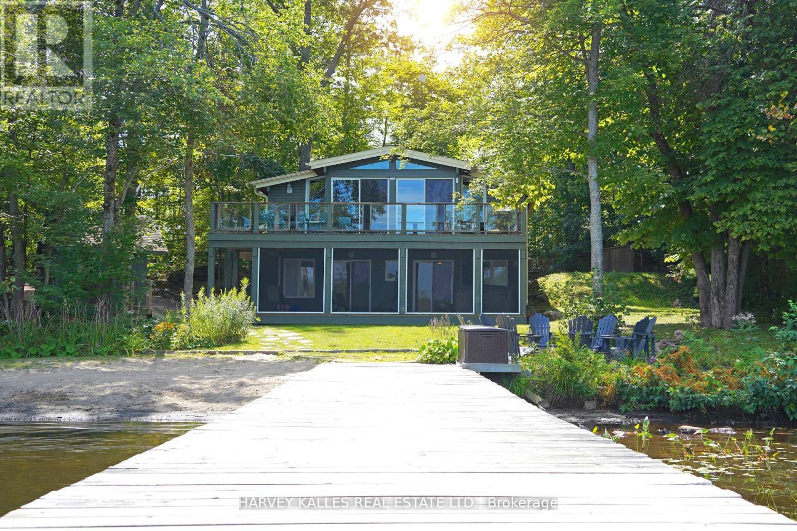 83 PINETREE ROAD - 4