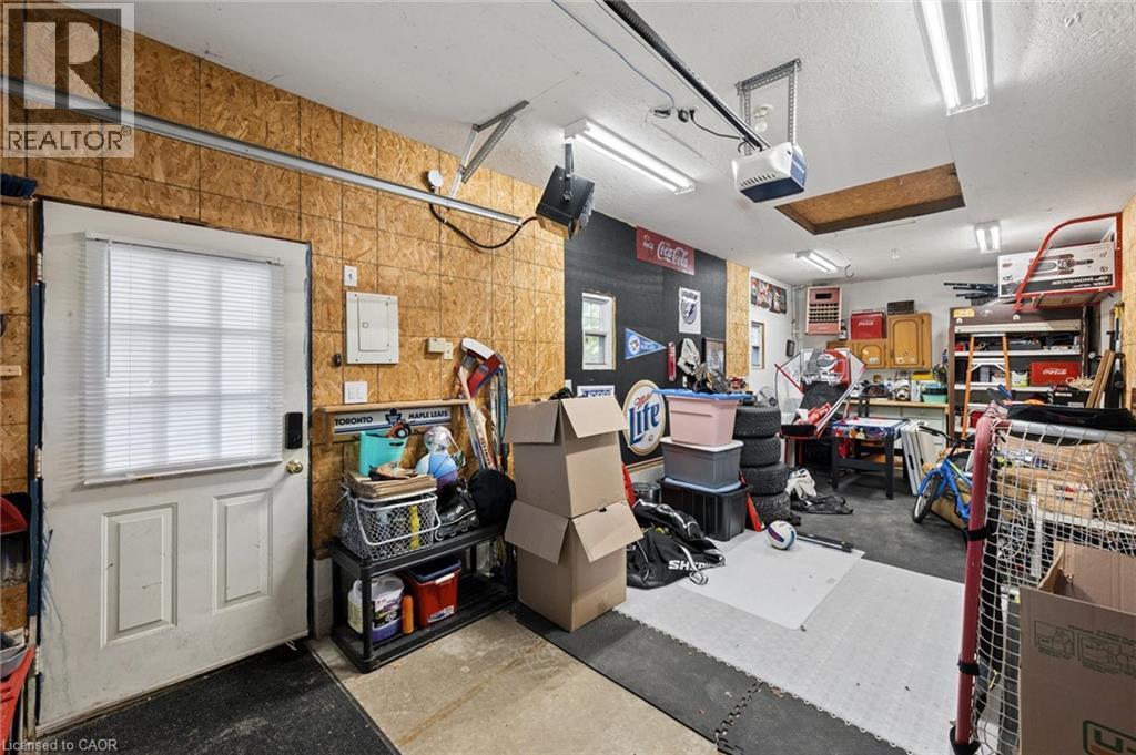 61 MEMORIAL Avenue - 43