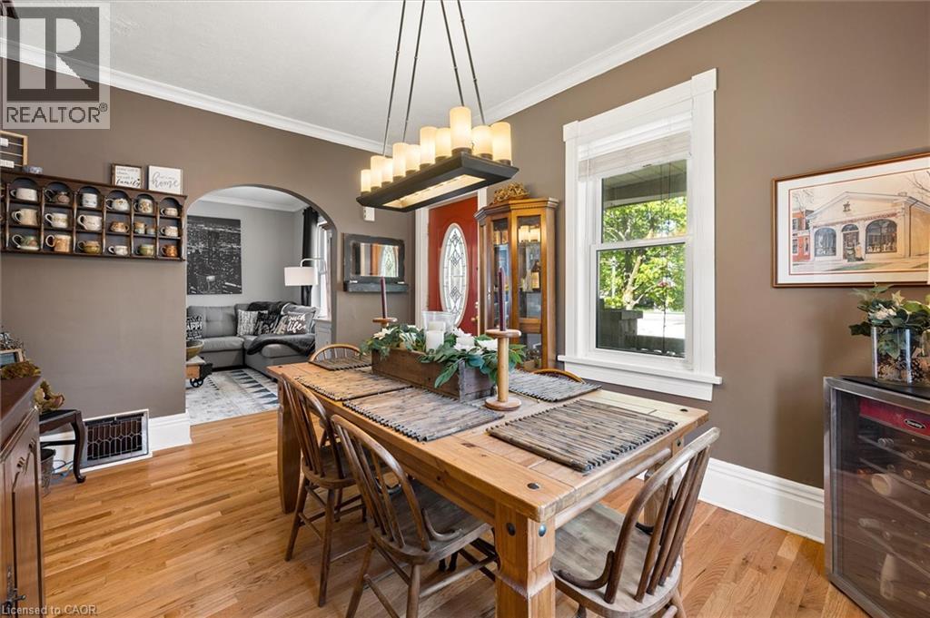 61 MEMORIAL Avenue - 8