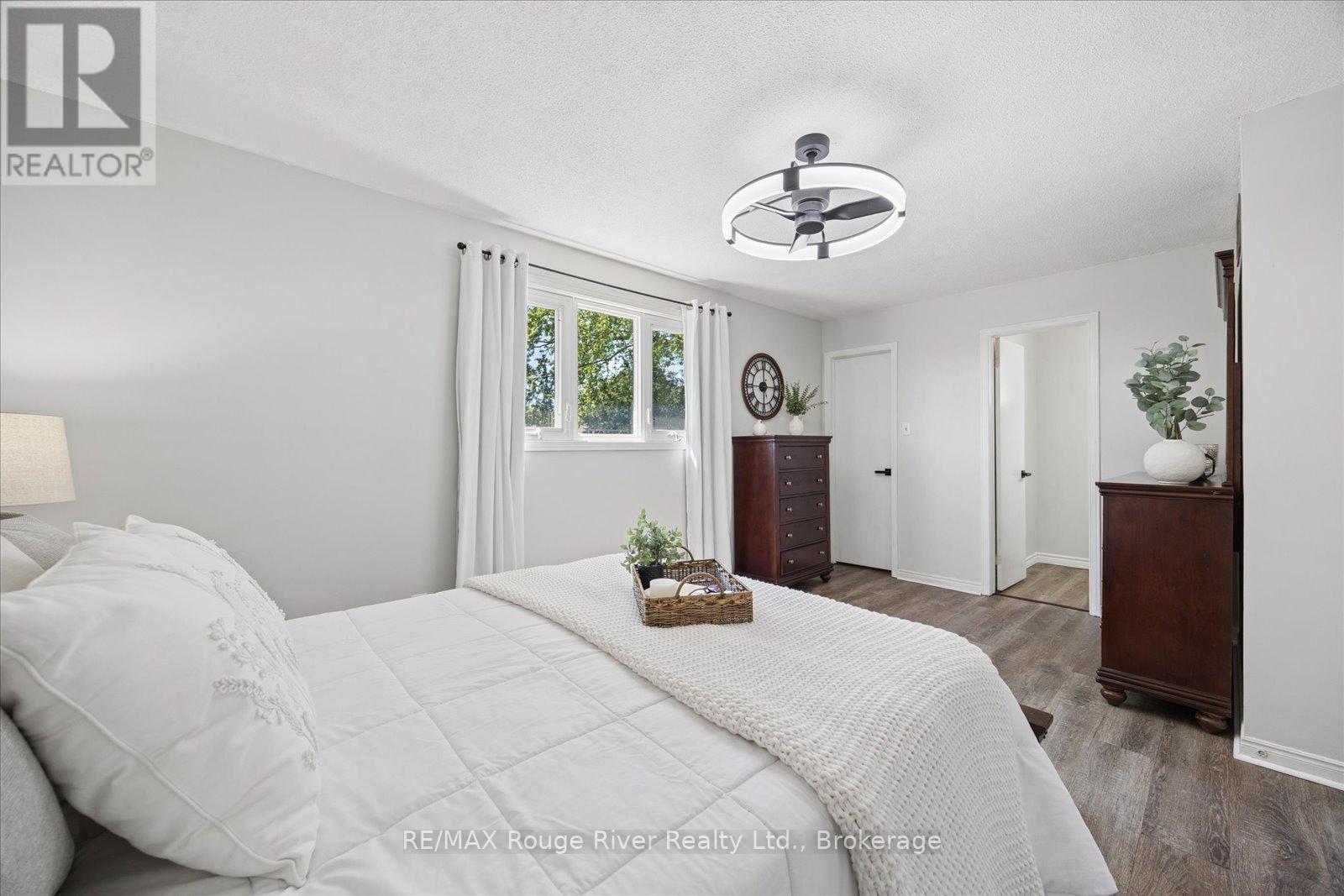 786 GREENBRIAR DRIVE - 15