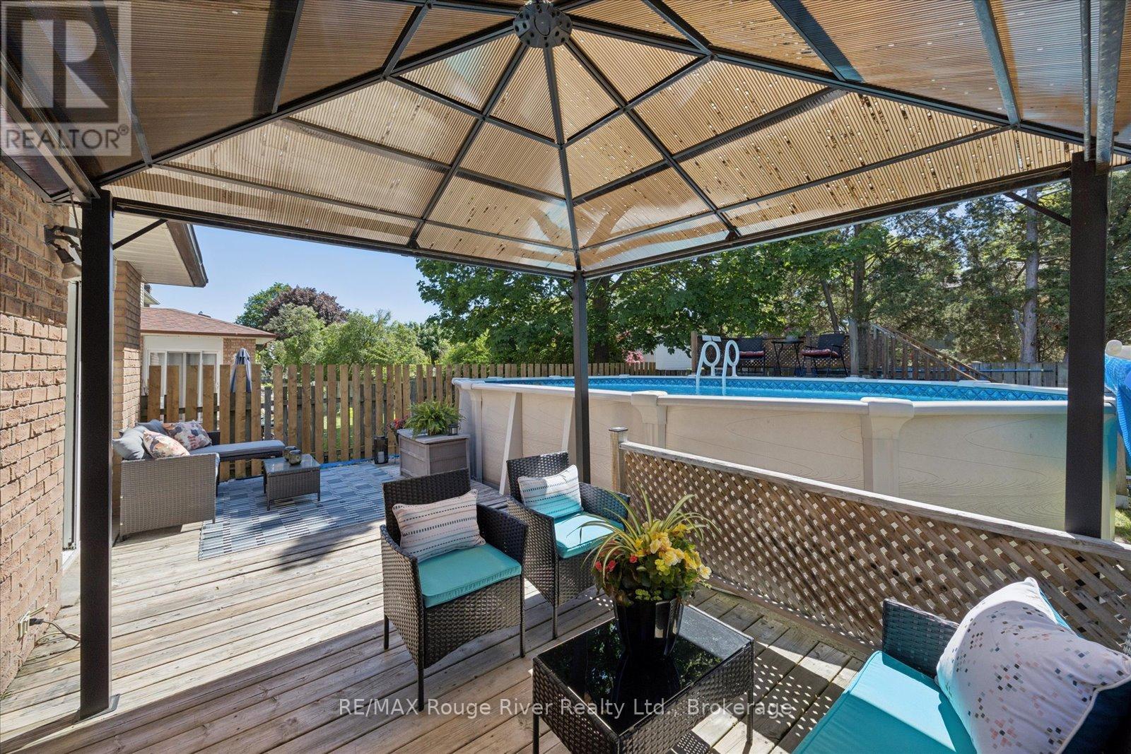 786 GREENBRIAR DRIVE - 26