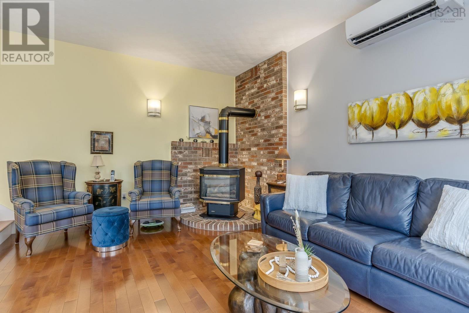 10 Abbey Dale Court - 22