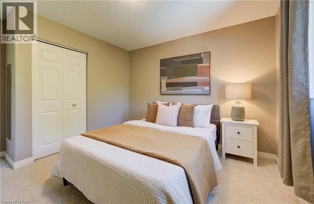 27 BITTERNUT Place - 21