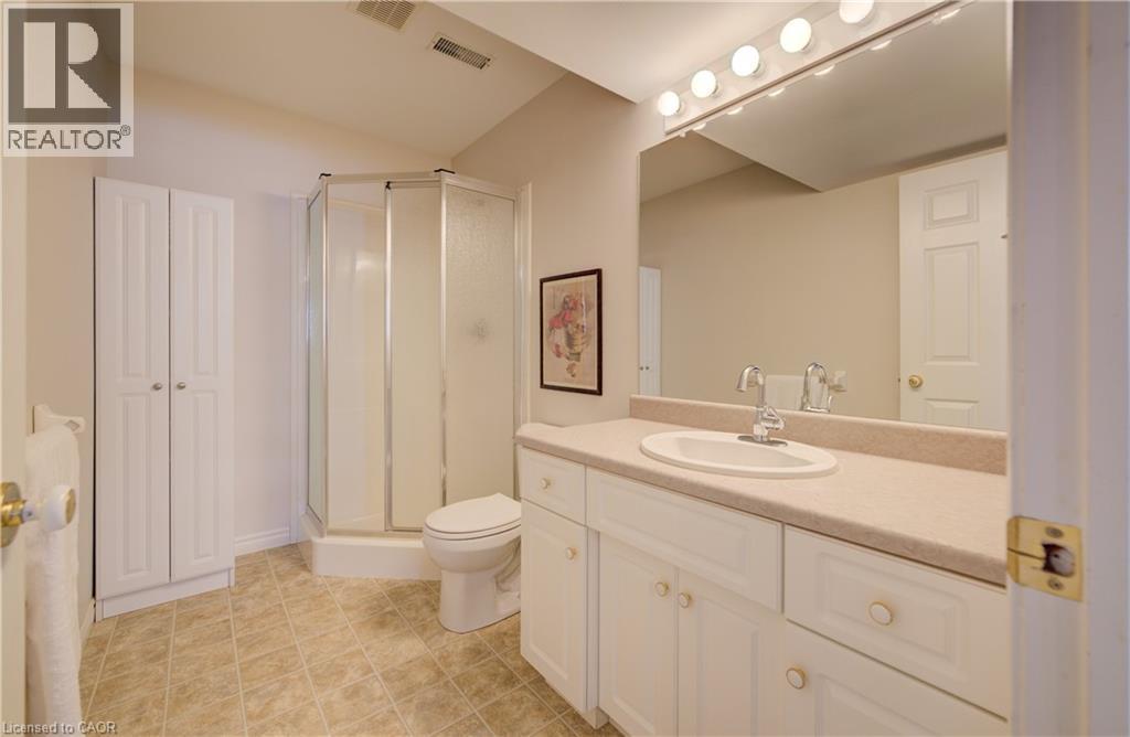 27 BITTERNUT Place - 32