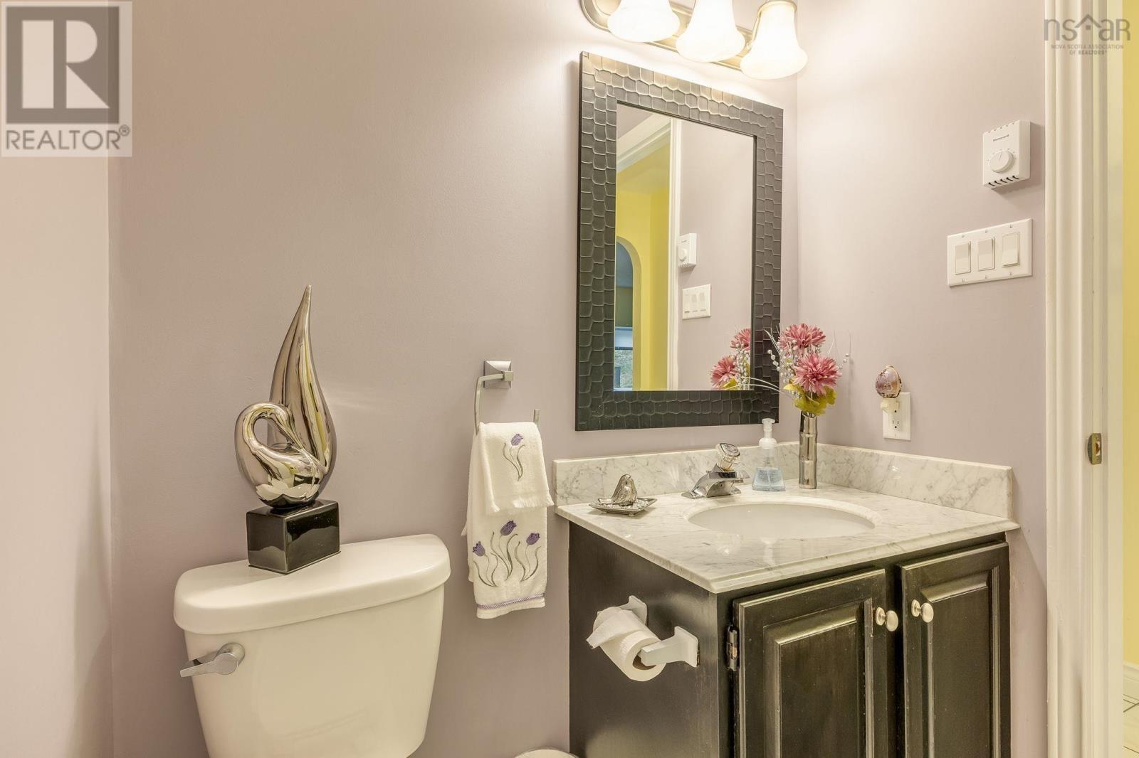 10 Abbey Dale Court - 27