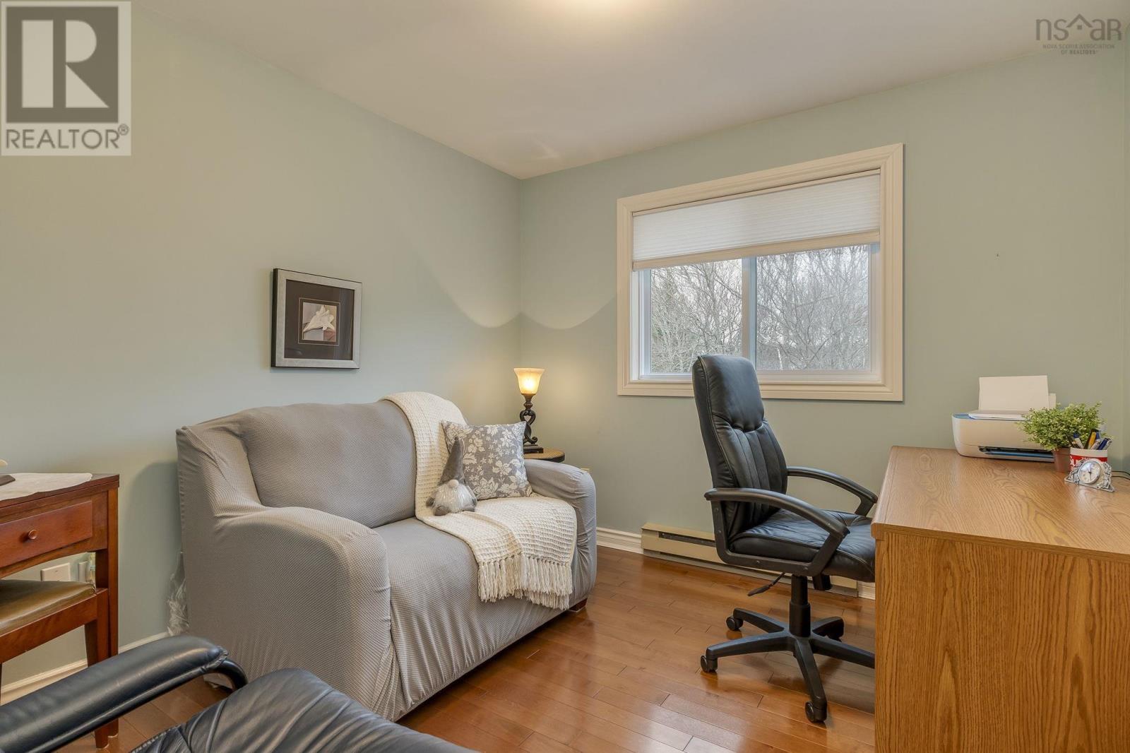 10 Abbey Dale Court - 37