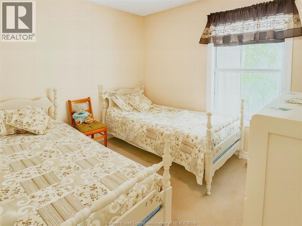 761 East West ROAD - 19