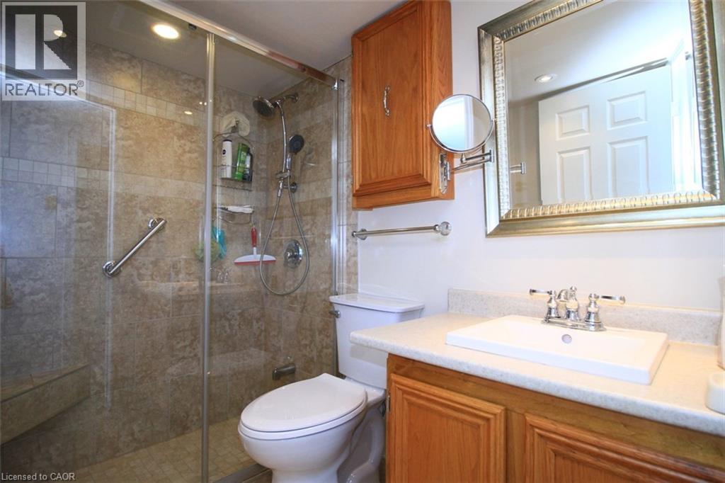 #802 40 HARRISFORD Street - 18