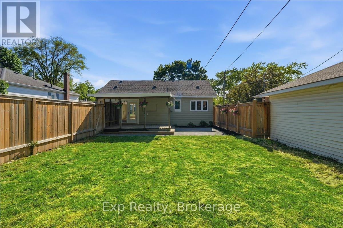 110 HASTINGS DRIVE - 29