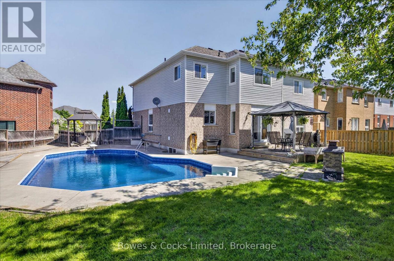 27 CARSON COURT - 49