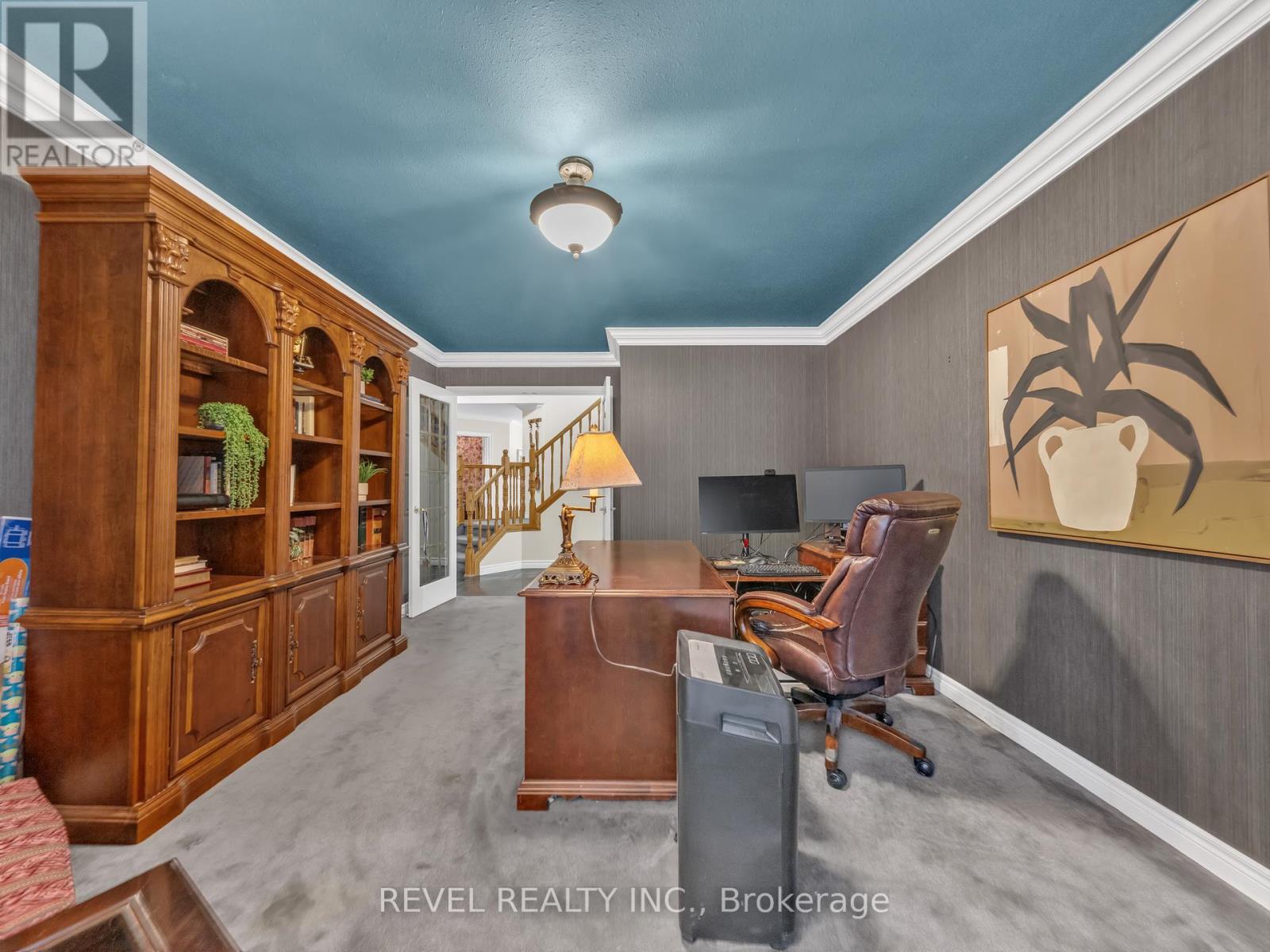 11 CRAMAR CRESCENT - 11