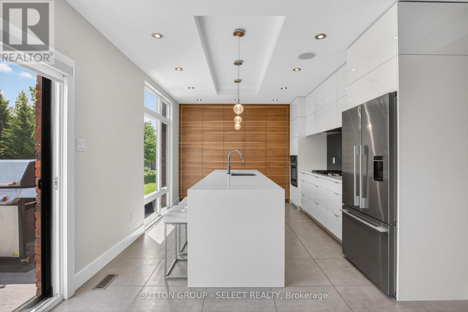 972 GUILDWOOD BOULEVARD - 11
