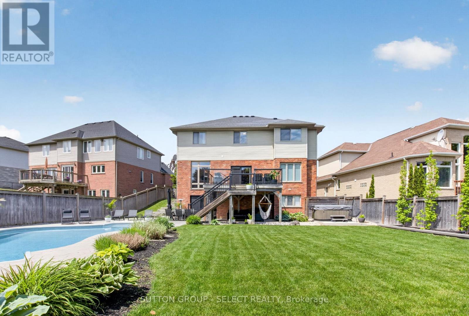 972 GUILDWOOD BOULEVARD - 42