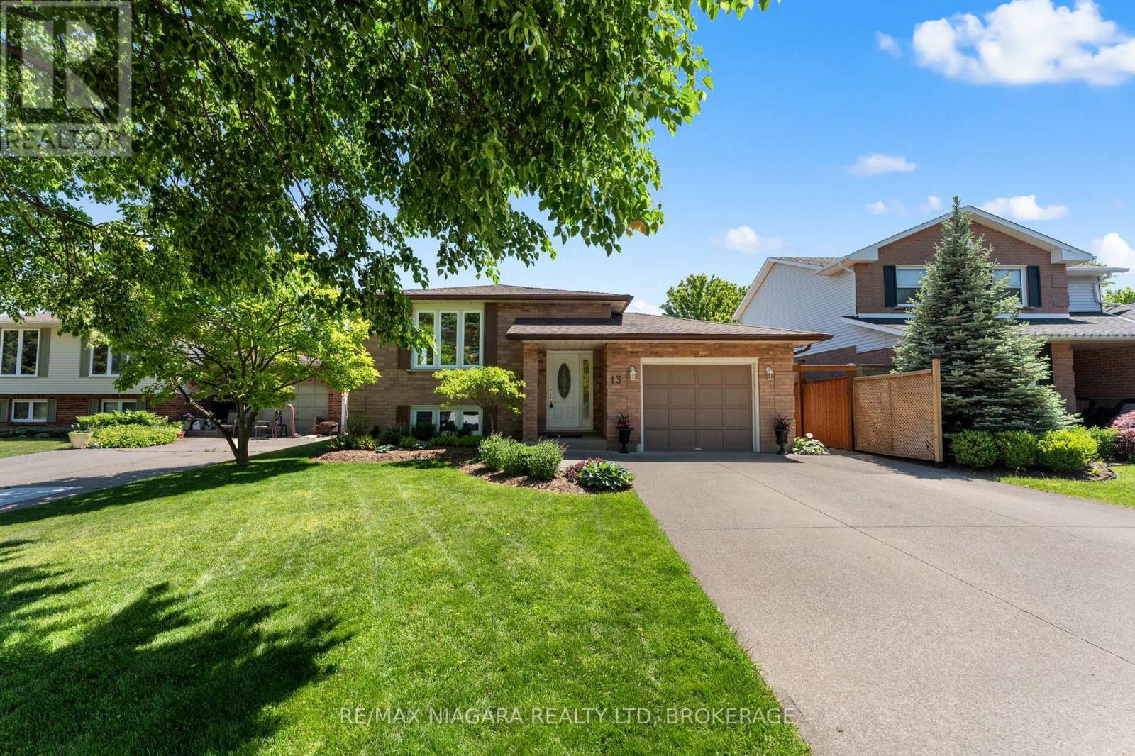 13 CORNWELL CIRCLE - Image 2