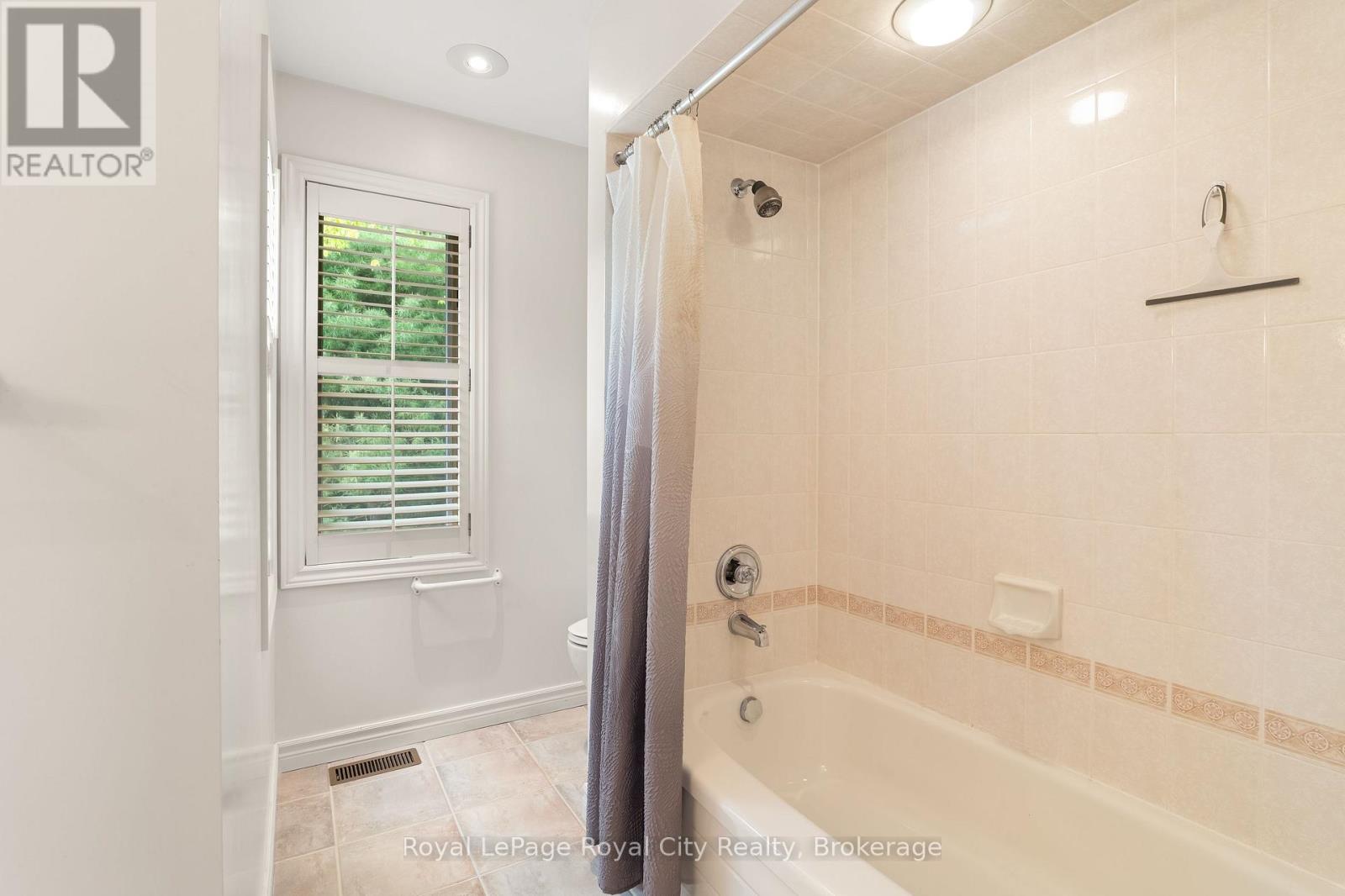 384 SOUTH RIVER ROAD - 21
